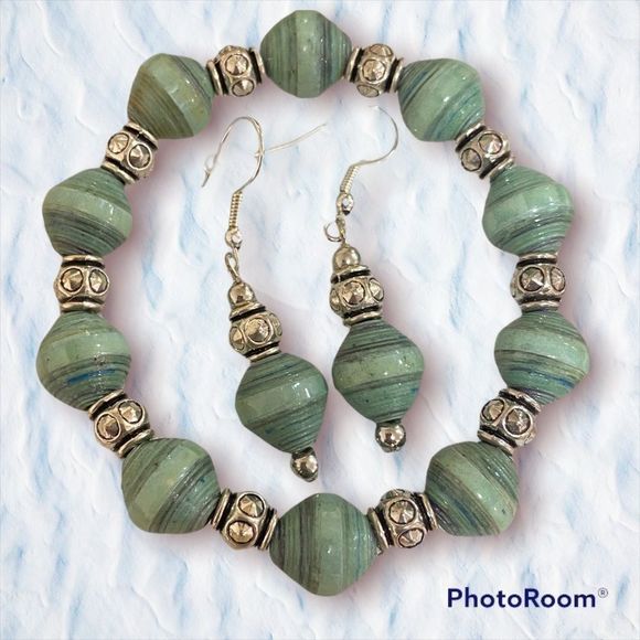Buena Vibra By BG Jewelry - Paper beads Bracelet & Earrings Set